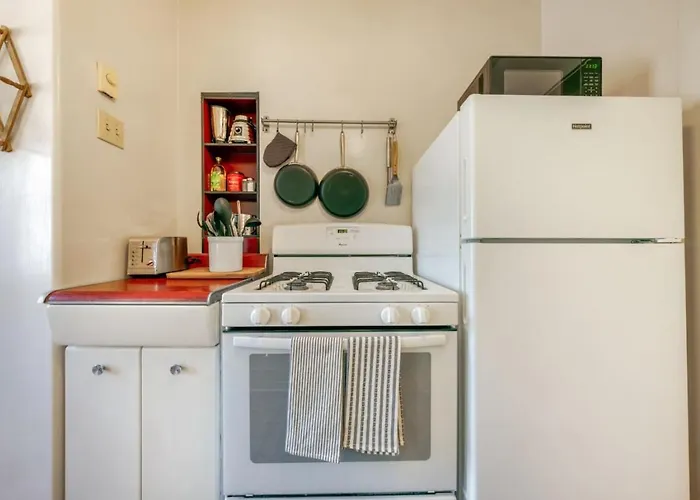 Сasa de vacaciones Close To U Of A, 1 Bedroom 1 Ba, Sam Hughes, Patio